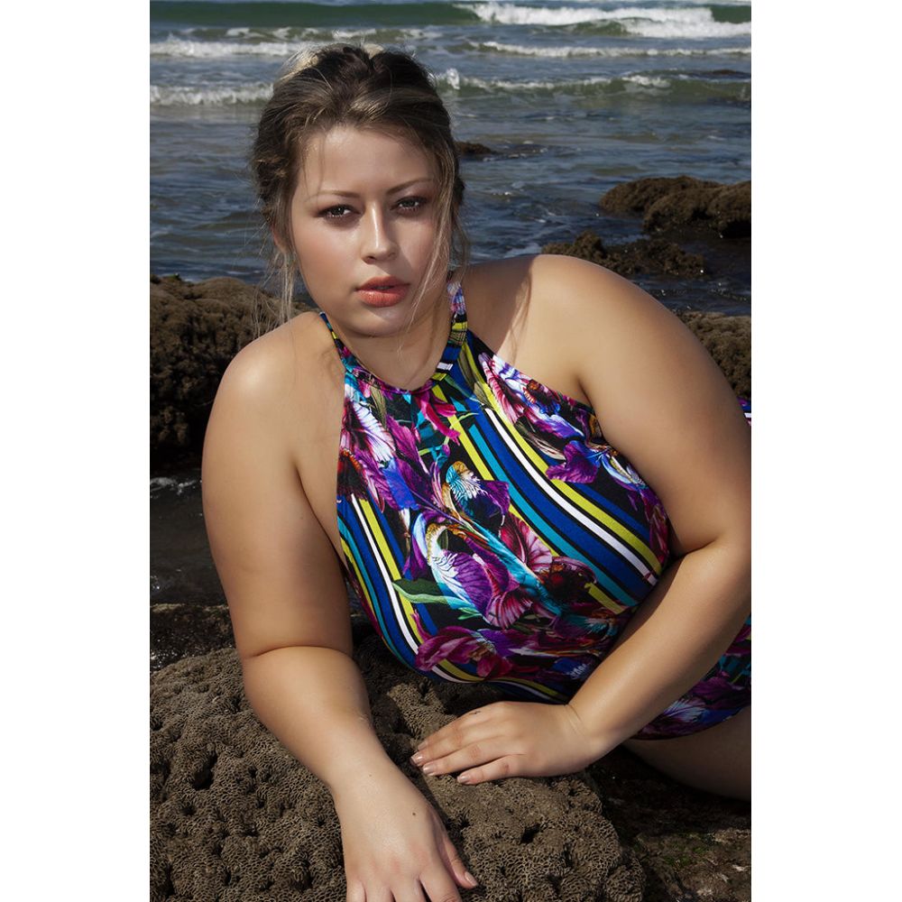 SWIMSUIT WITH CHOKER AND PADDED CUPS-LEHONA USA